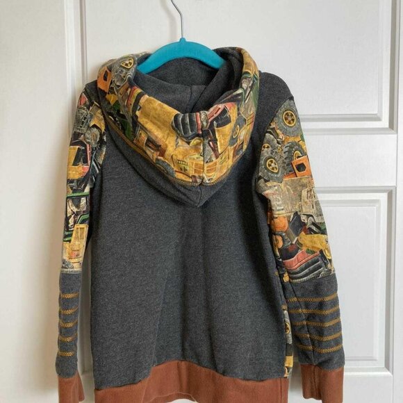 EUC Boys Handmade Tonka Trucks Construction Themed Hoodie - Size 5/6 - Picture 4 of 4